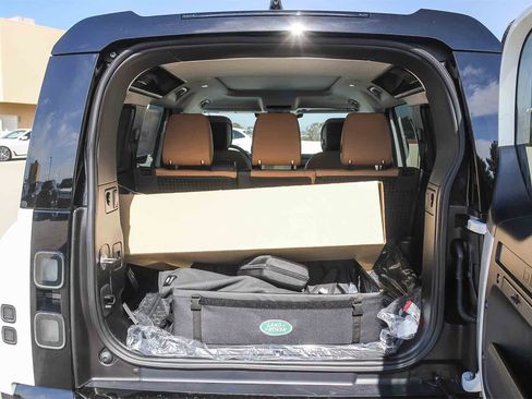 New 2026 Land Rover Defender 110 S image 22