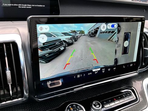 Used 2025 Ford Expedition Platinum w/ Stealth Appearance Package image 29