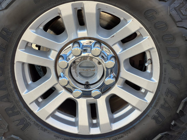 Used 2017 Ford F250 XLT AWD/4WD image 11