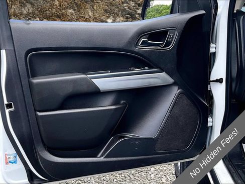 Used 2021 Chevrolet Colorado LT w/ Safety Package RWD image 19