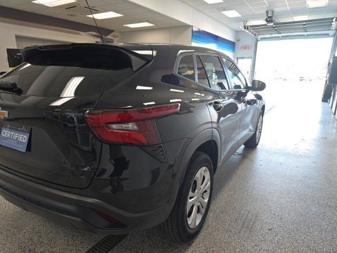 Certified 2024 Chevrolet Trax LS w/ Driver Confidence Package image 7