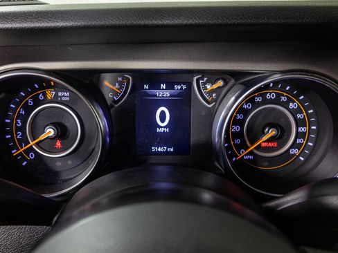 Used 2021 Jeep Wrangler Sport AWD/4WD image 31