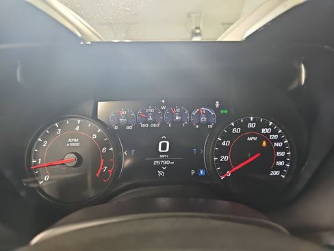Used 2020 Chevrolet Camaro SS RWD image 23