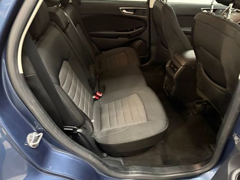Used 2019 Ford Edge SEL image 41