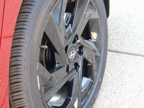 New 2026 Hyundai Elantra Sport FWD image 12