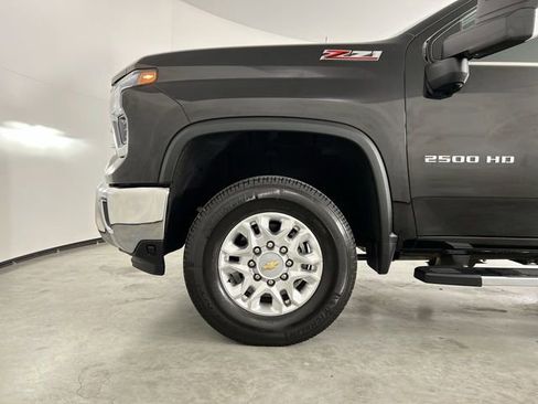 Used 2024 Chevrolet Silverado 2500 LTZ w/ LTZ Plus Package image 34