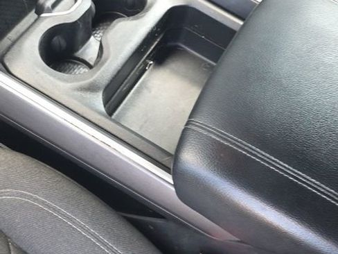 Used 2022 RAM 1500 Big Horn AWD/4WD image 27