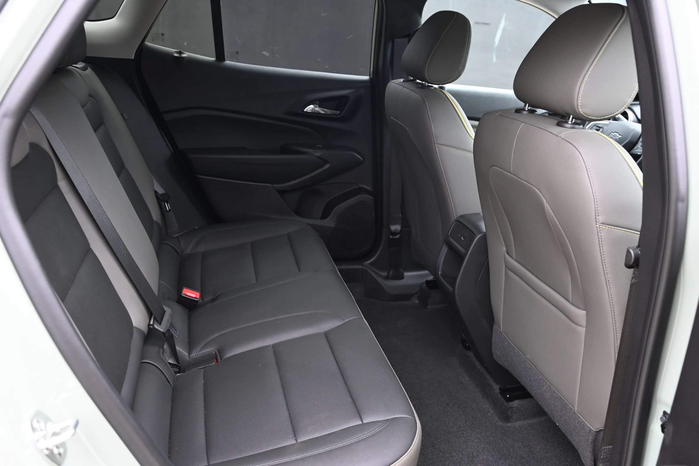 Used 2026 Chevrolet Trax ACTIV w/ Driver Confidence Package FWD image 19
