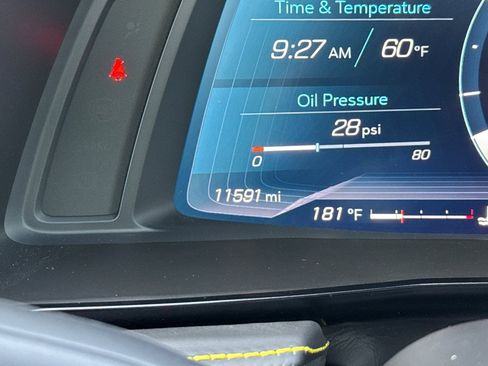 Used 2021 Chevrolet Corvette Stingray Premium Conv w/ Z51 Performance Package image 34