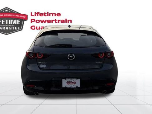 Used 2025 MAZDA MAZDA3 2.5 S Hatchback w/ Premium Pkg FWD image 4