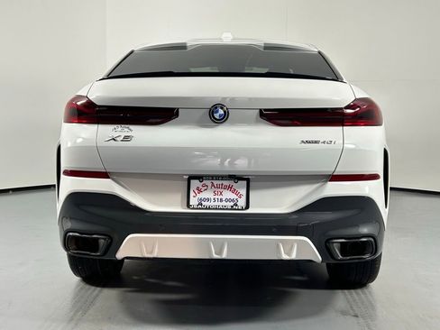 Used 2024 BMW X6 xDrive40i w/ Executive Package image 7