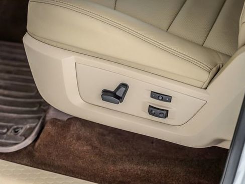 Used 2015 RAM 1500 Laramie w/ Convenience Group RWD image 42