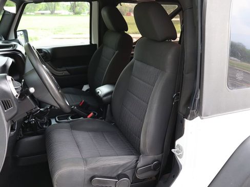 Used 2011 Jeep Wrangler Sport image 21