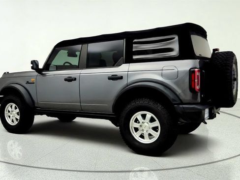 Used 2022 Ford Bronco Badlands AWD/4WD image 7