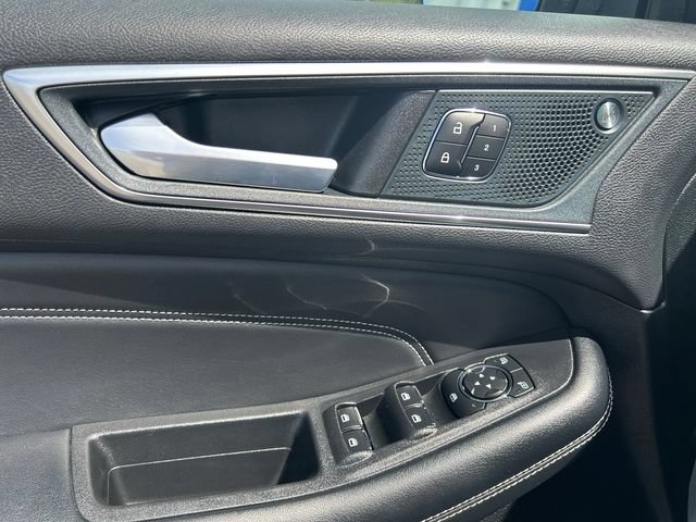Used 2024 Ford Edge Titanium AWD/4WD image 51