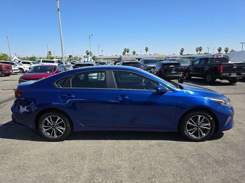 Used 2024 Kia Forte LXS FWD image 36