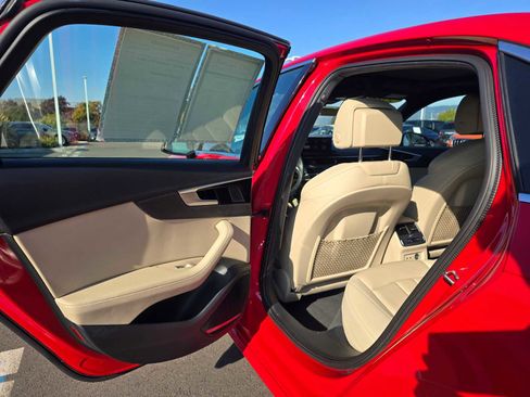 Used 2024 Audi A4 2.0T Premium Plus image 17