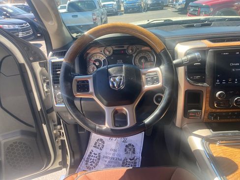 Used 2018 RAM 2500 Longhorn image 15