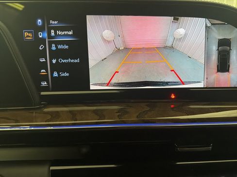 Used 2021 Cadillac Escalade ESV Sport Platinum image 21