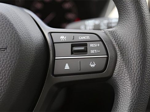 New 2026 Honda HR-V LX image 14