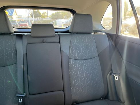 Used 2025 Toyota RAV4 XLE image 39