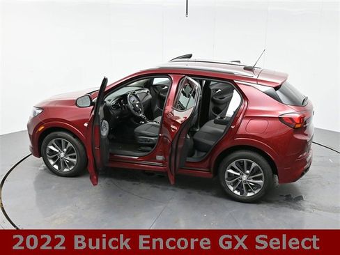 Used 2022 Buick Encore GX Select w/ Sport Touring Package image 43