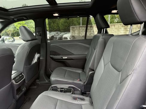 Used 2026 Lexus TX 350 AWD w/ Technology Package image 18