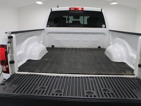 Used 2019 RAM 1500 Classic Warlock RWD image 17