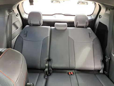 Used 2021 Toyota Sienna XSE image 9