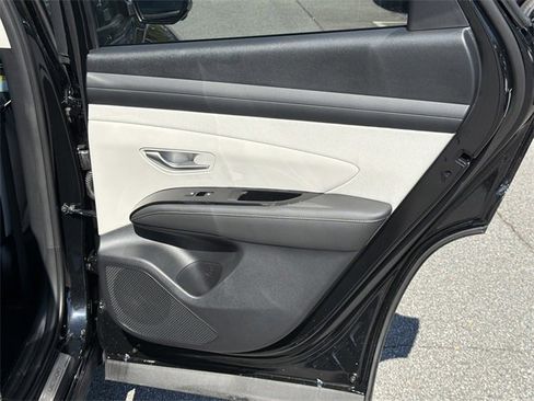 New 2026 Hyundai Tucson Limited image 16