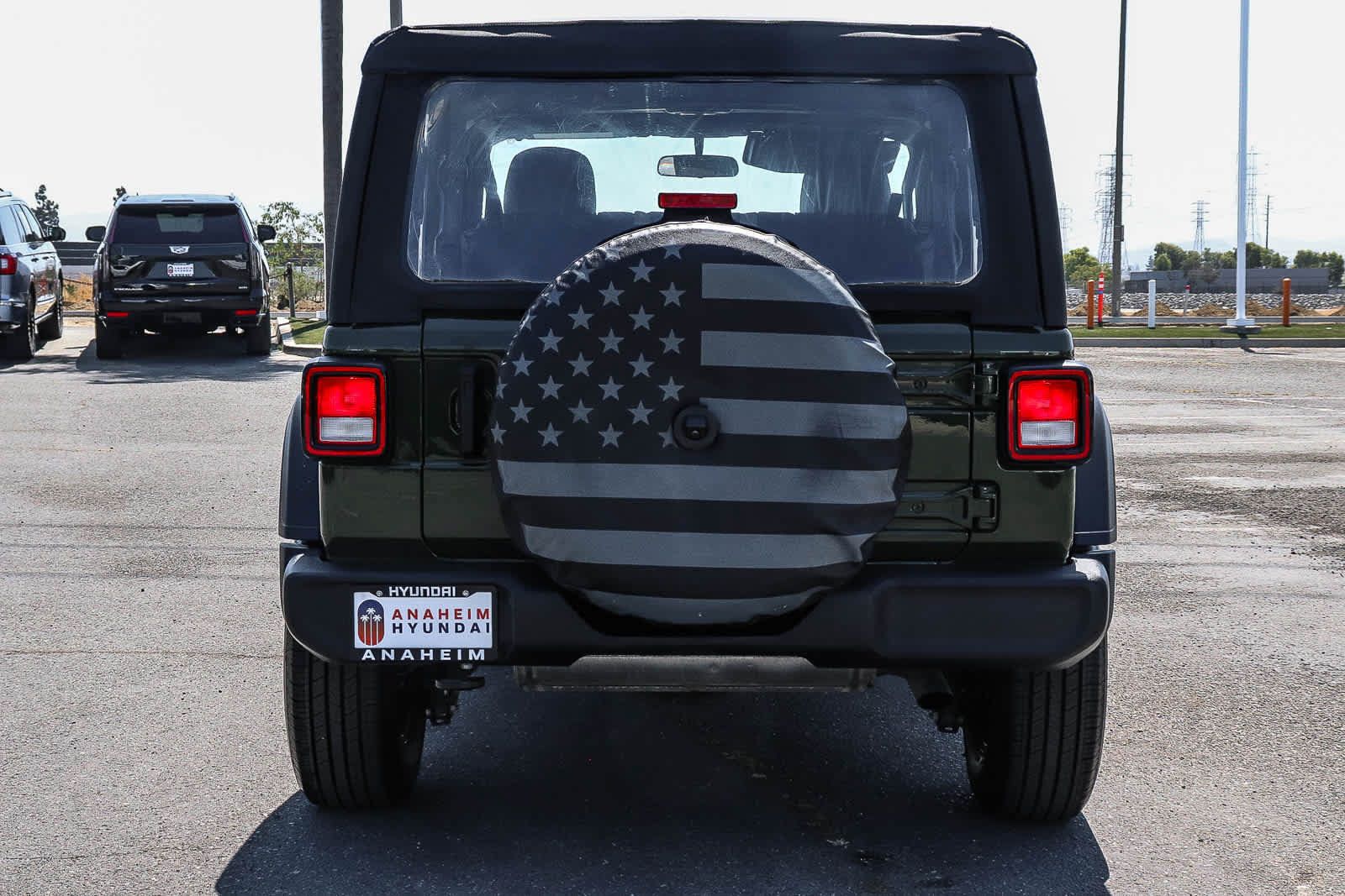 Used 2023 Jeep Wrangler Sport AWD/4WD image 8