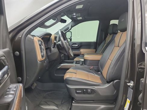 Used 2020 Chevrolet Silverado 2500 High Country w/ Z71 Off-Road Package image 5