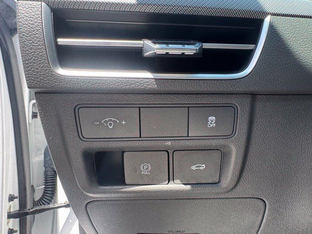 Used 2025 Hyundai Sonata SEL FWD image 22