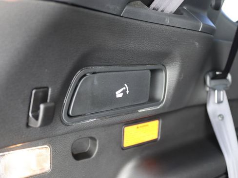 Used 2025 Mitsubishi Outlander SEL Black Edition AWD/4WD image 26