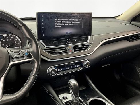 Used 2023 Nissan Altima 2.5 SL image 6