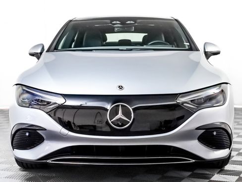 Certified 2023 Mercedes-Benz EQE 500 4MATIC Sedan image 8