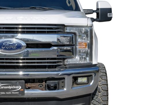 Used 2019 Ford F250 Lariat w/ Lariat Value Package image 50