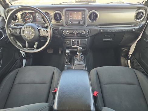 Used 2018 Jeep Wrangler Unlimited Sport S AWD/4WD image 9