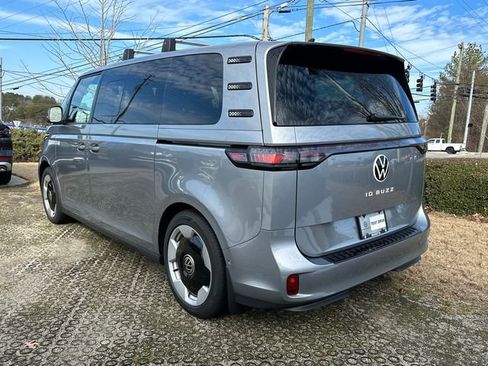 New 2025 Volkswagen ID. Buzz Pro S RWD image 5
