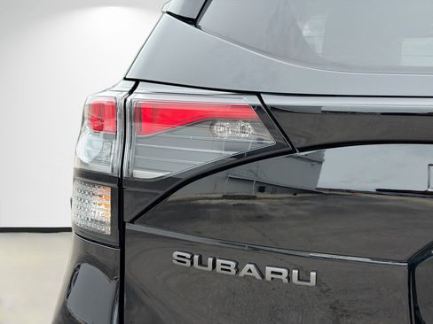 Certified 2026 Subaru Forester Premium w/ Base/Premium Package AWD/4WD image 10