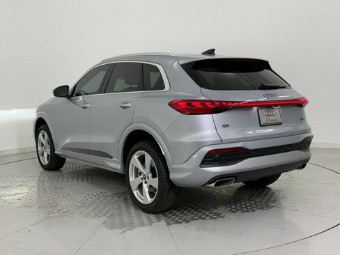 New 2025 Audi Q5 Premium Plus image 3