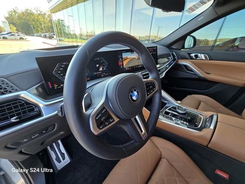 Used 2025 BMW X6 M60i image 12