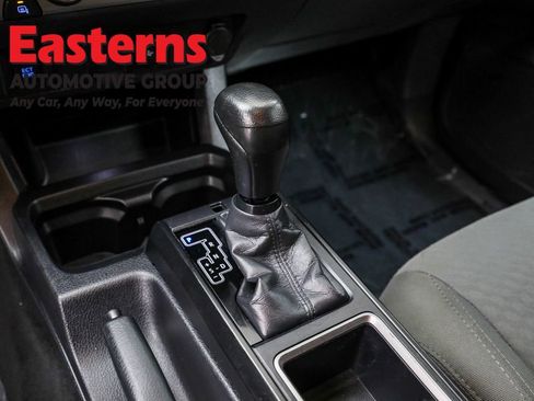 Used 2020 Toyota Tacoma SR image 13