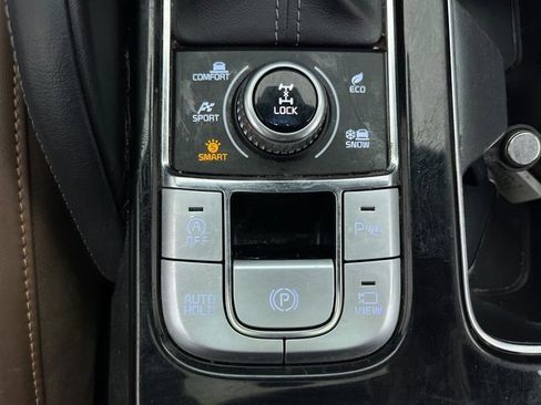 Used 2021 Kia Telluride SX w/ SX Prestige Package image 27