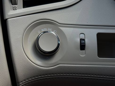 Used 2015 Buick LaCrosse Leather AWD/4WD image 27