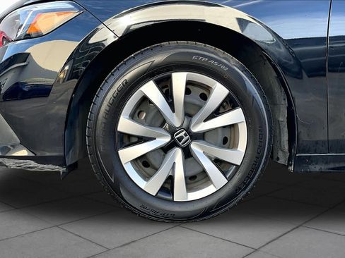 Used 2023 Honda Civic LX image 11