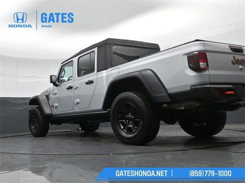 Used 2023 Jeep Gladiator Mojave image 28