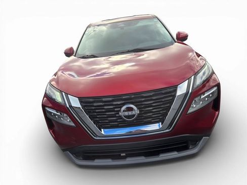 Used 2022 Nissan Rogue SV image 9