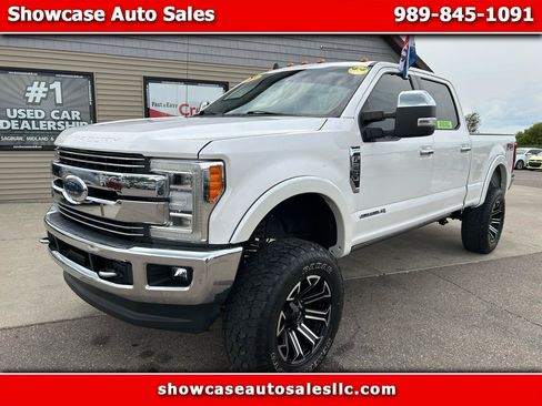 Used 2019 Ford F250 Lariat w/ Lariat Ultimate Package AWD/4WD image 1