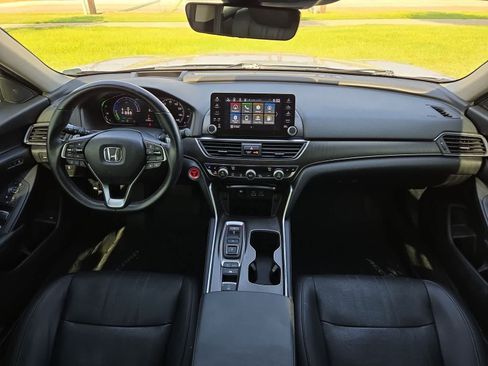 Used 2021 Honda Accord Touring image 14